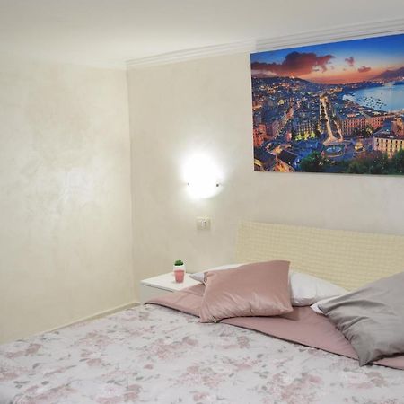 Appartement Nonnona House-Napoli Centro Extérieur photo